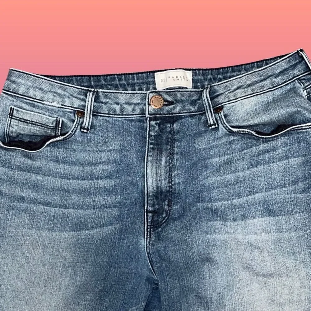 Plus Size Parker Smith Light Wash Crop Jeans Size 31x26 #105